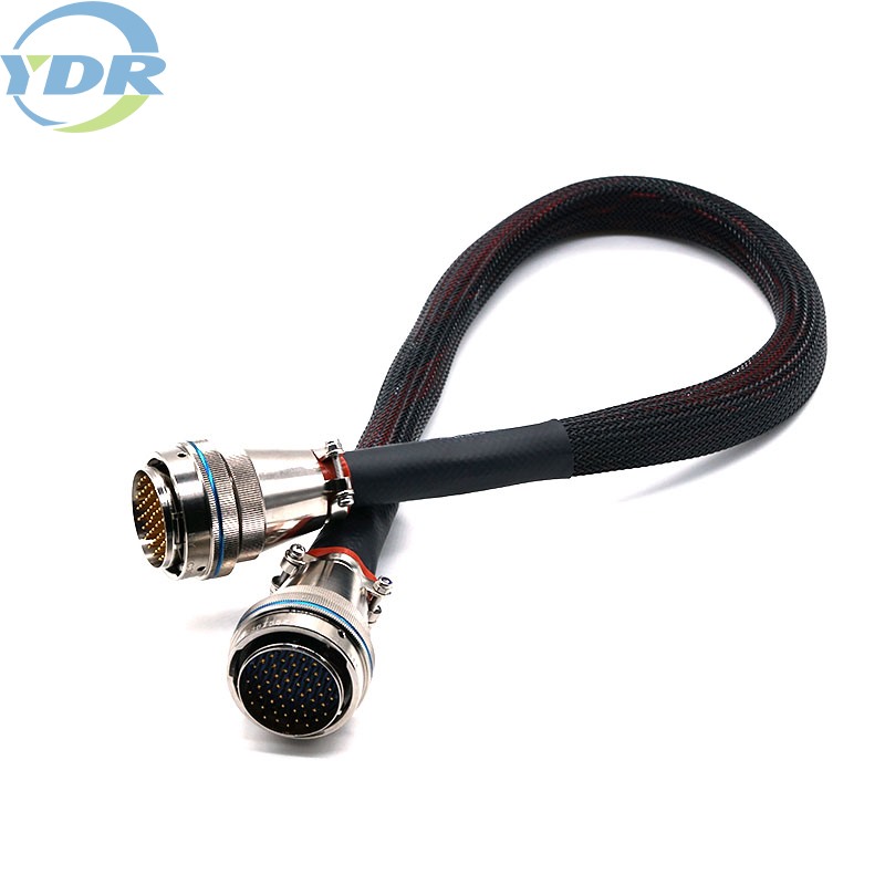 वायर कनेक्टर के भाग क्या हैं?